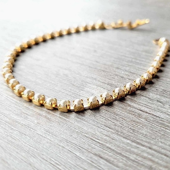 ๐๐ AVON Vintage Pearlesque Link Gold-Plated Brass Tennis Bracelet - Picture 3 of 10